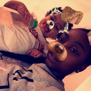 Meet your Posher, Mia